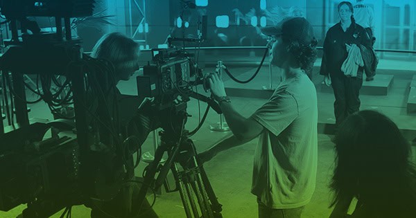 Students Filming Feature Image | AIE